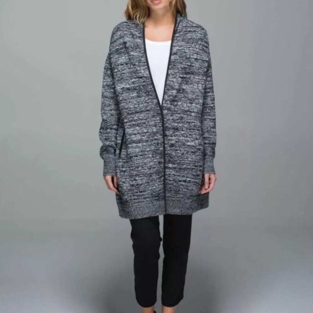 Oversized Knit Cardigan